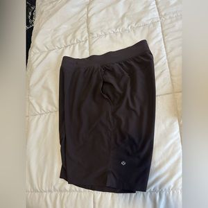Men’s Lululemon shorts